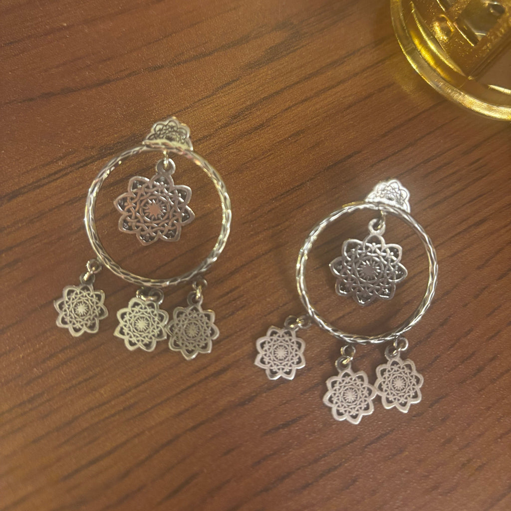 حلق الوردة النجمه العربى