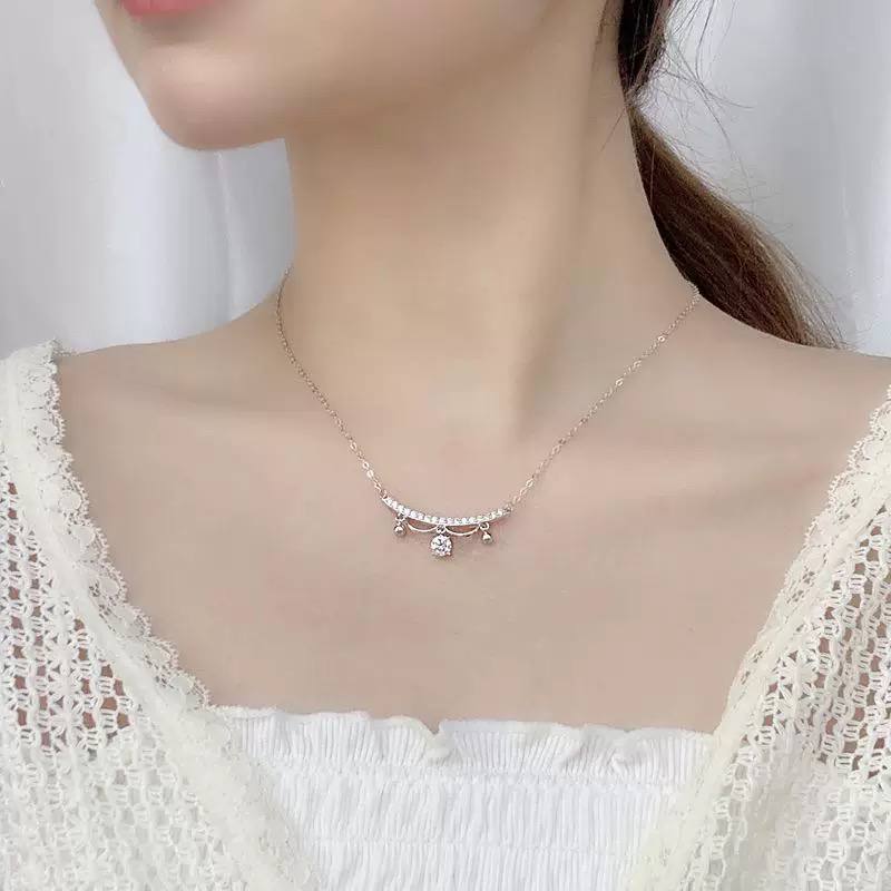Queen Mode Necklace
