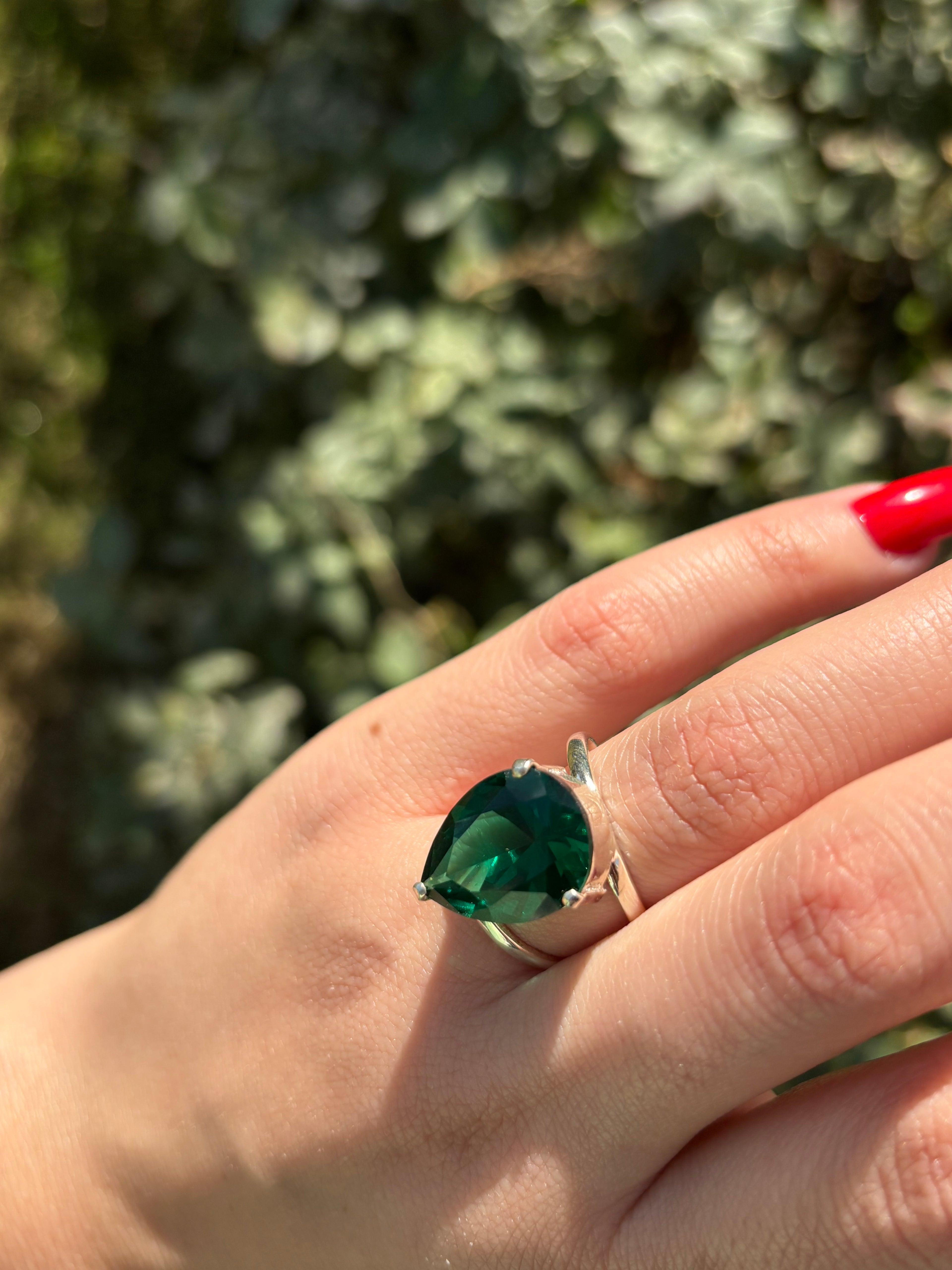 Emerald Tear drop Ring