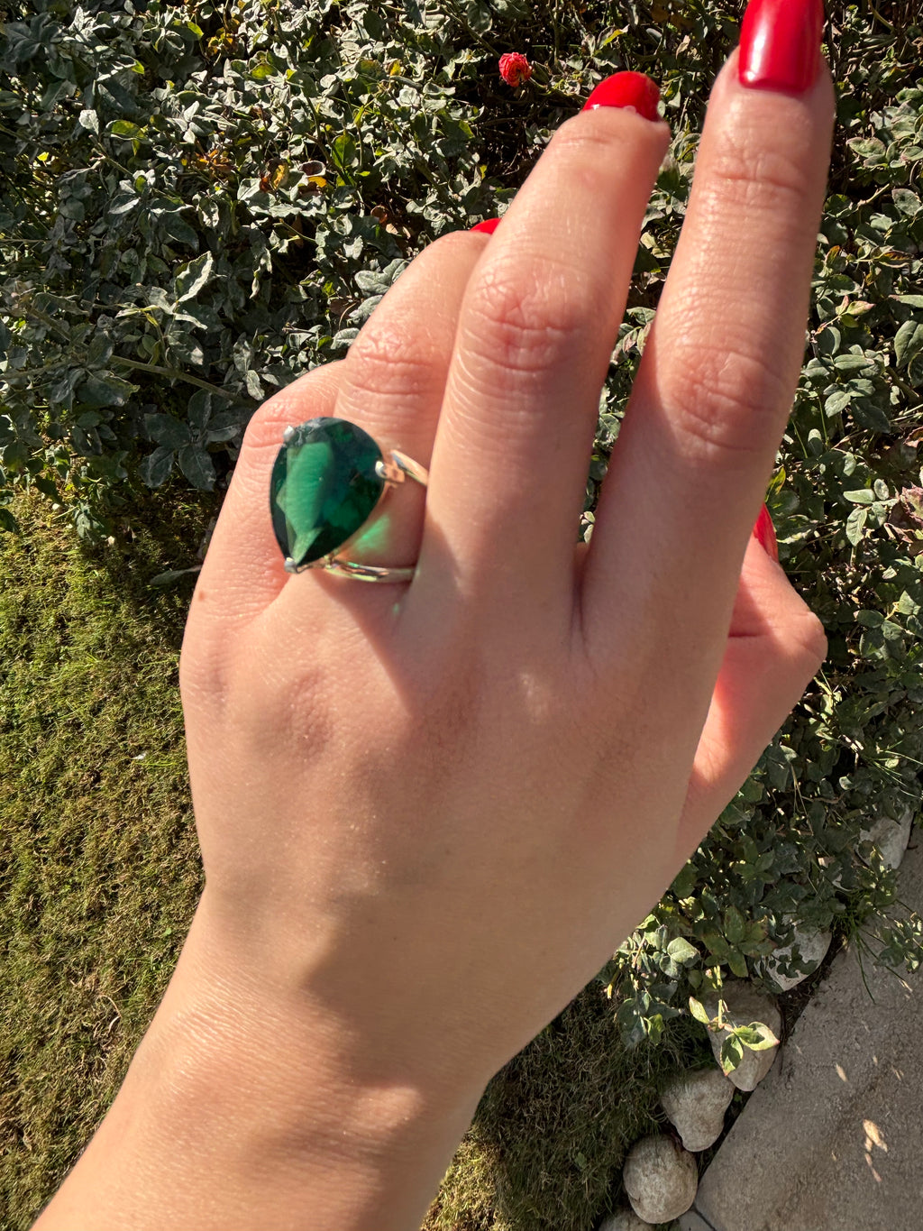 Emerald Tear drop Ring
